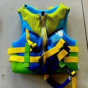 Child life jacket